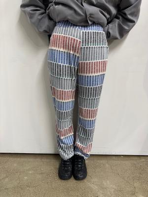 イージーパンツ