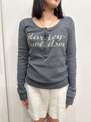 長袖カットソー