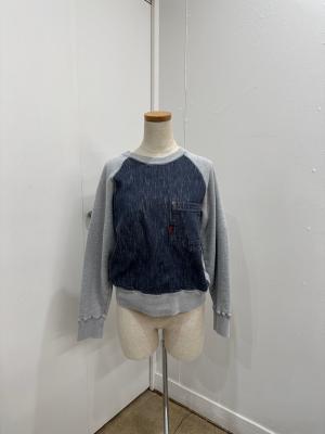 スウェットシャツ